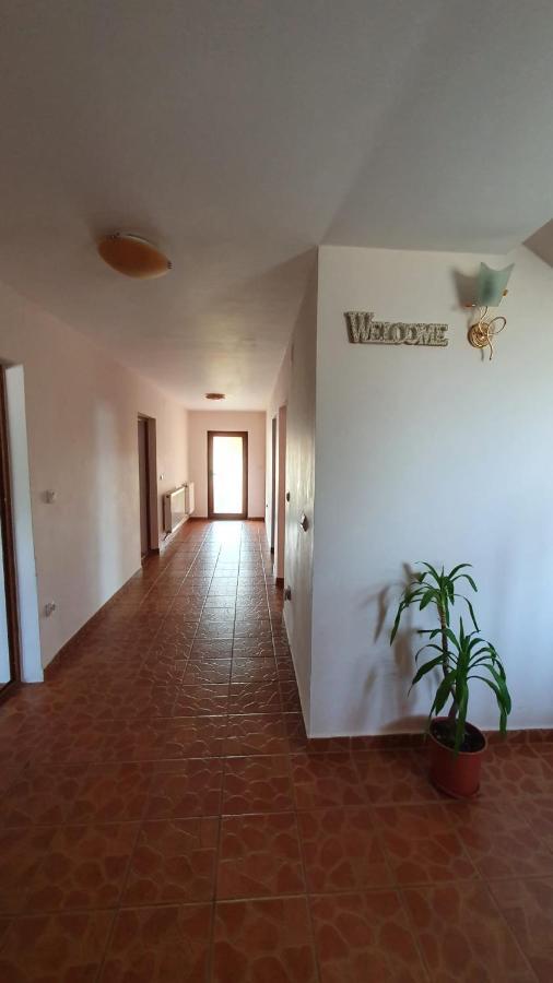 Popasul Galesean Hotel Galesu Luaran gambar
