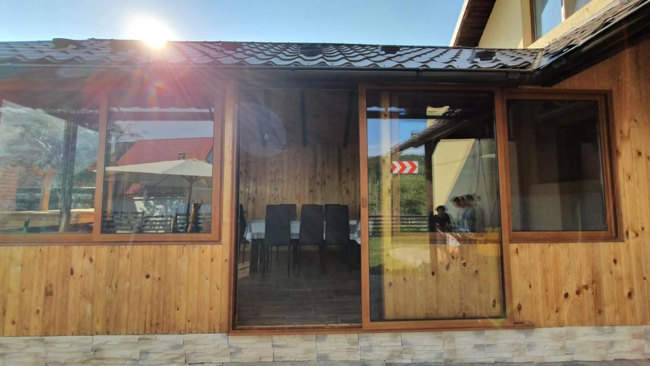 Popasul Galesean Hotel Galesu Luaran gambar