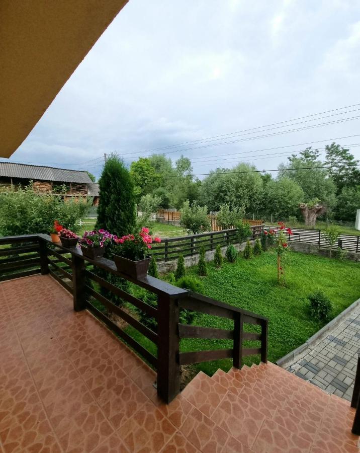 Popasul Galesean Hotel Galesu Luaran gambar