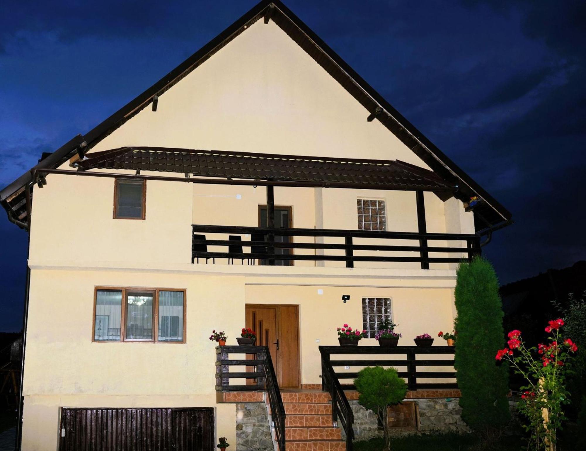 Popasul Galesean Hotel Galesu Luaran gambar