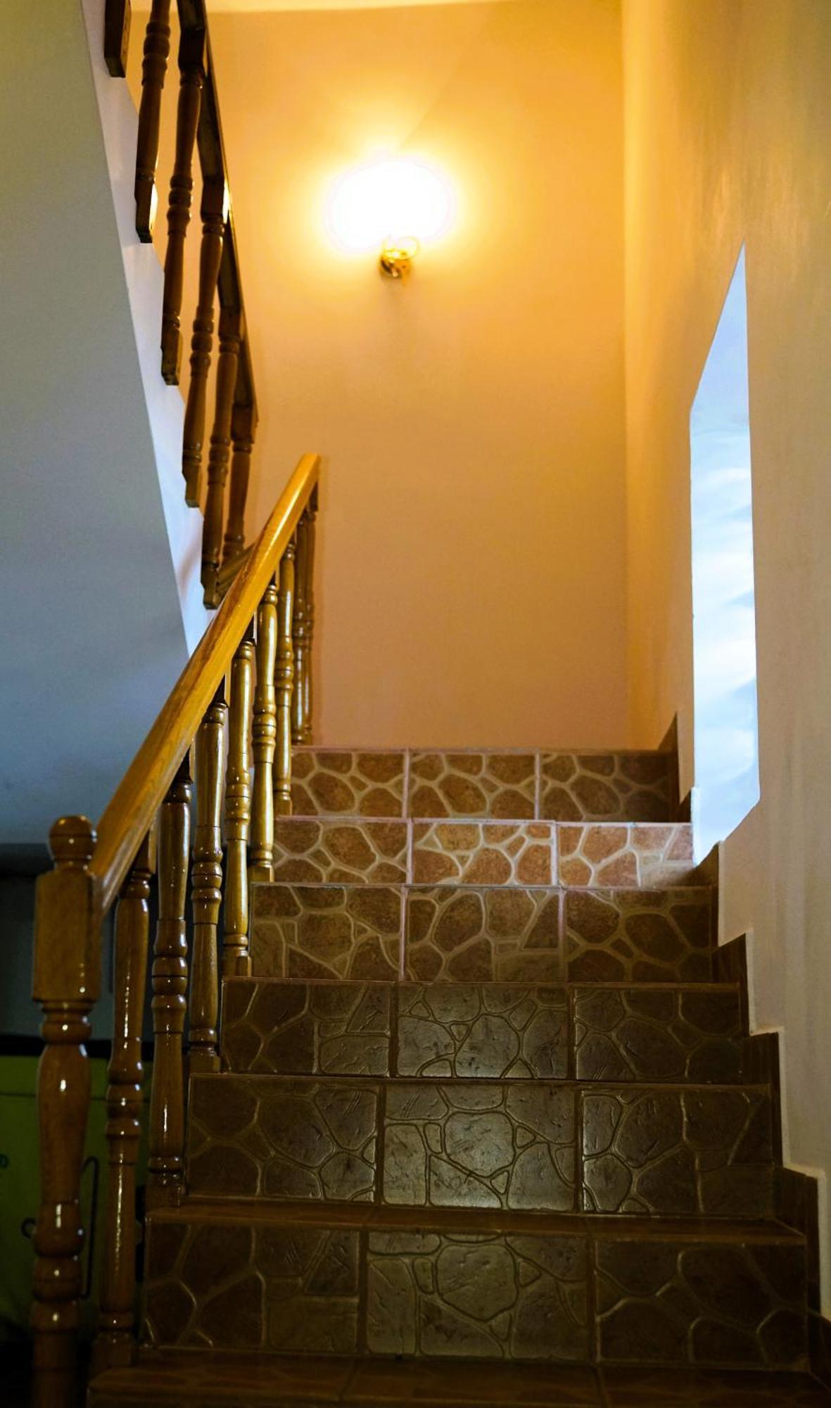 Popasul Galesean Hotel Galesu Luaran gambar