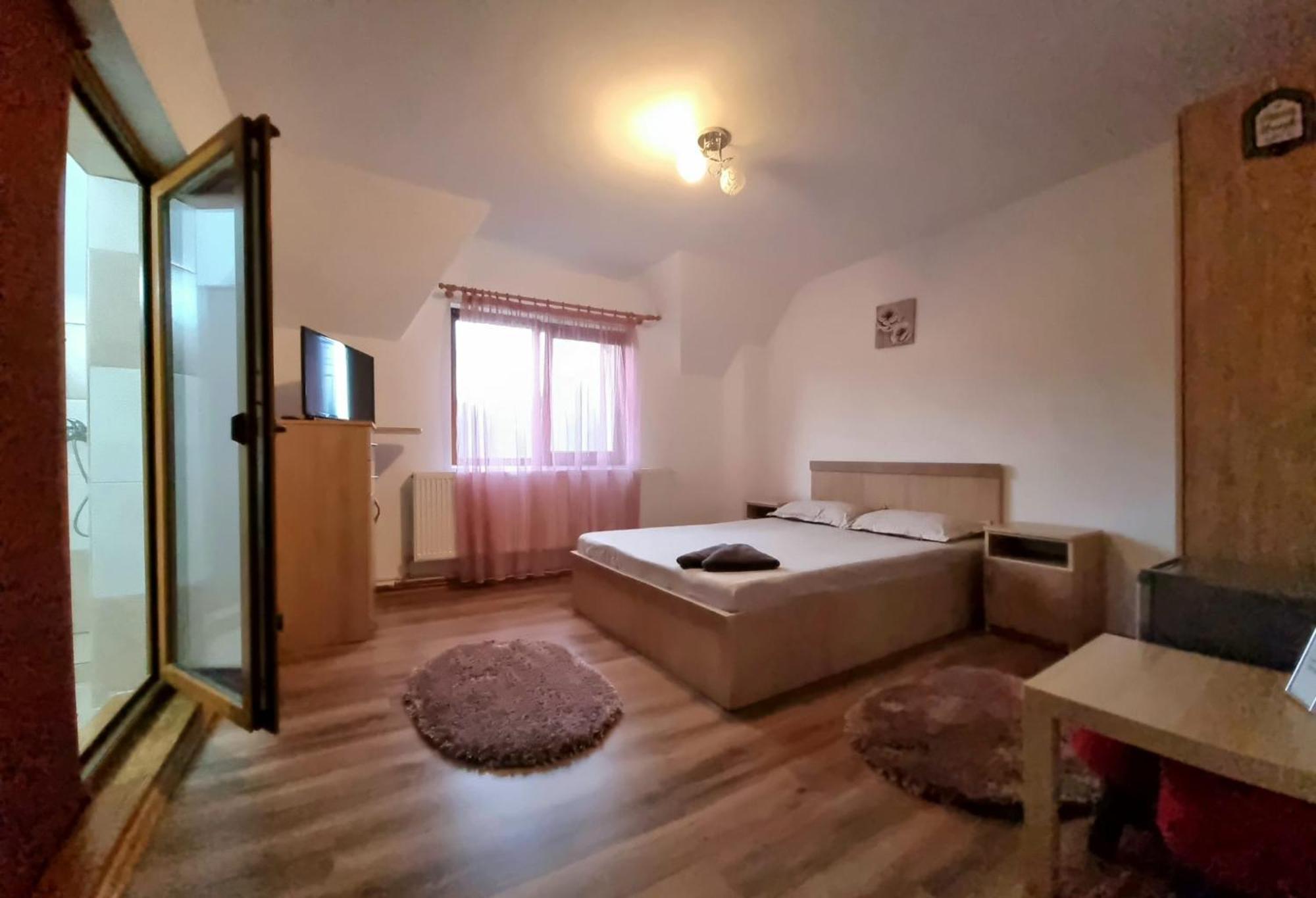 Popasul Galesean Hotel Galesu Luaran gambar